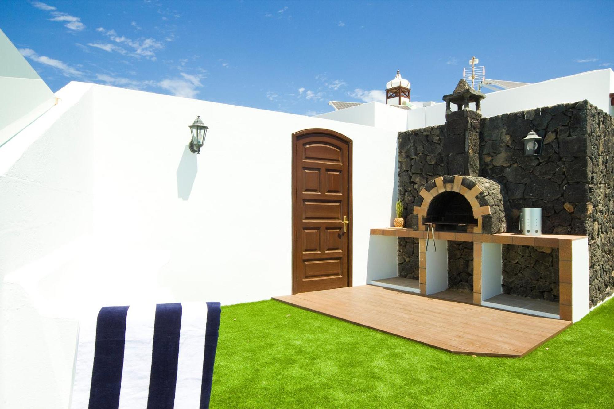 Villa El Golfo - By Az Rentals Puerto del Carmen  Exteriör bild